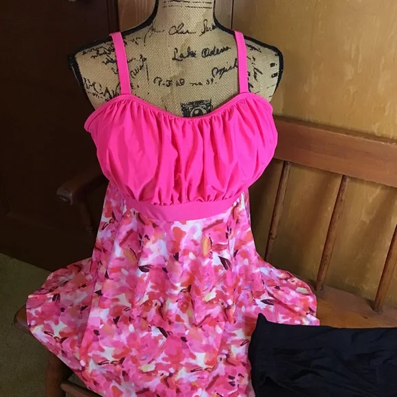 Kona Sol Pink Floral Swim Tankini Top 2X & Black Shorts Large Booty Lift - Picture 3 of 14